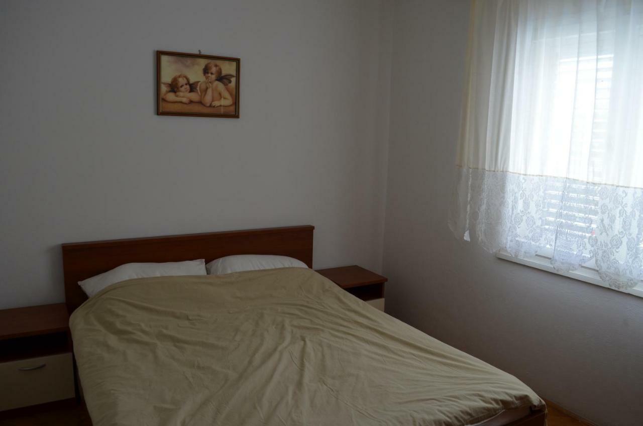 Apartments Antonio Baška Екстериор снимка